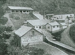 Bei der Zementfabrik Fabrique de Ciment in Convers war dieser Bremsberg - eine Standseilbahn ohne Antrieb - in Betrieb. Anschlussgleis - Fabrik - Foto Archiv standseilbahnen.ch